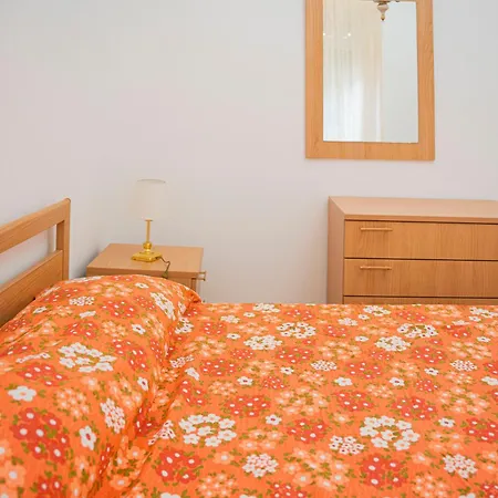 039c- Casa Residenziale A A 5 Minuti Dal Mare דירה