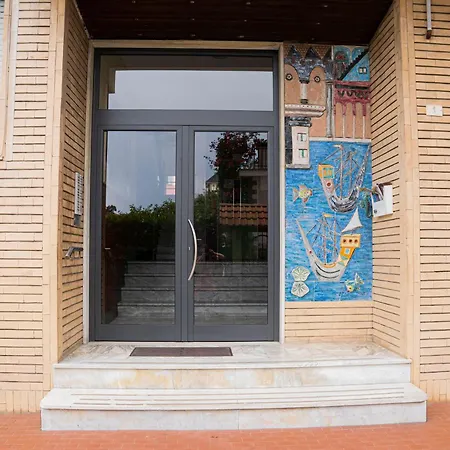 039c- Casa Residenziale A A 5 Minuti Dal Mare לאווניה